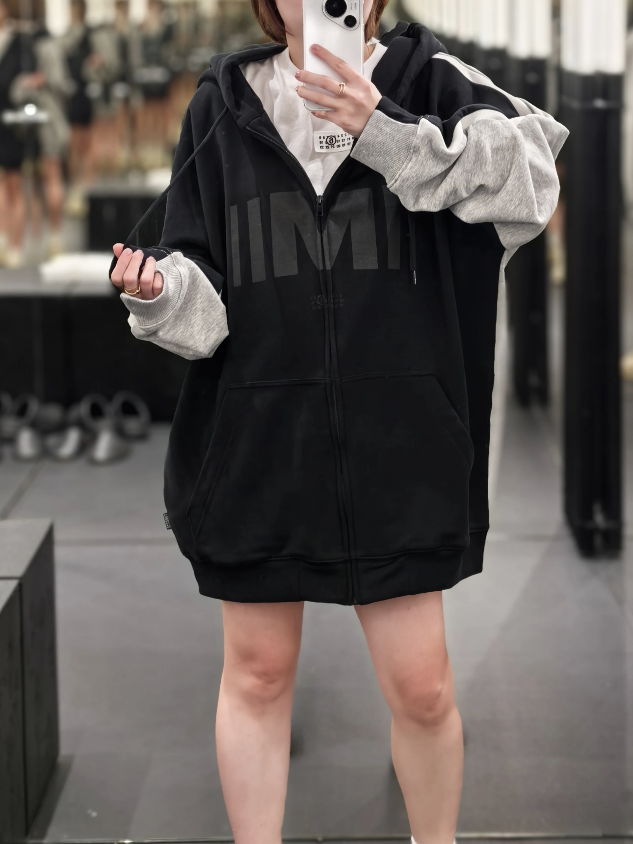 MM6 메종 마르지엘라 MM6 로고 리버서블 투웨이 후드 스웨트셔츠
