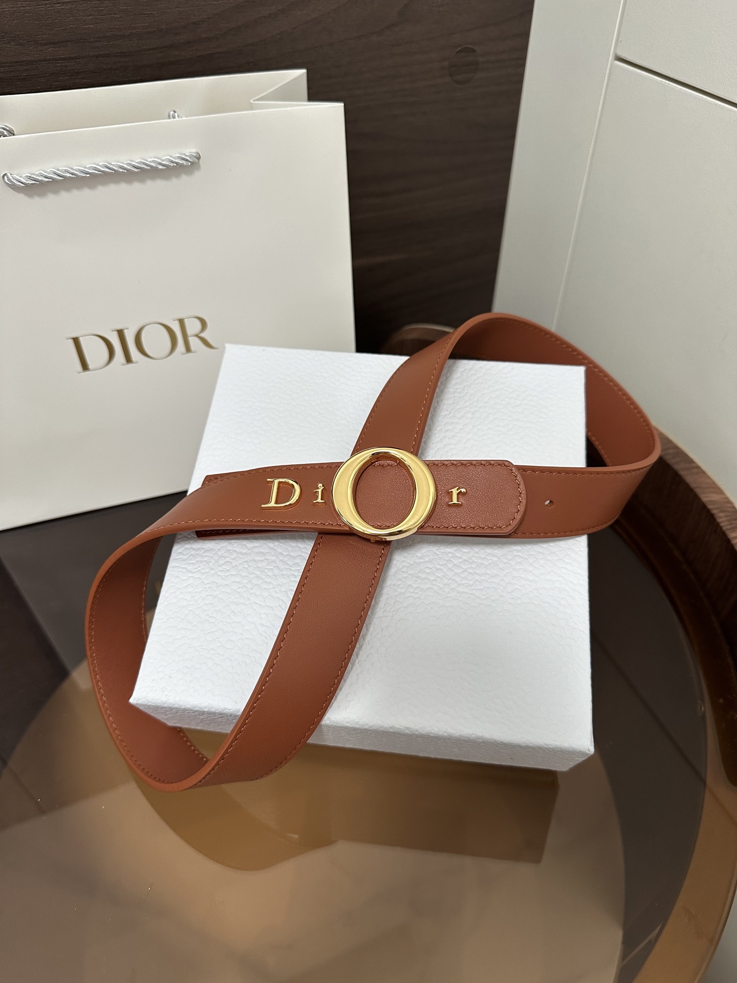 디올 Dior 레터 장식 원형 버클 가죽 벨트