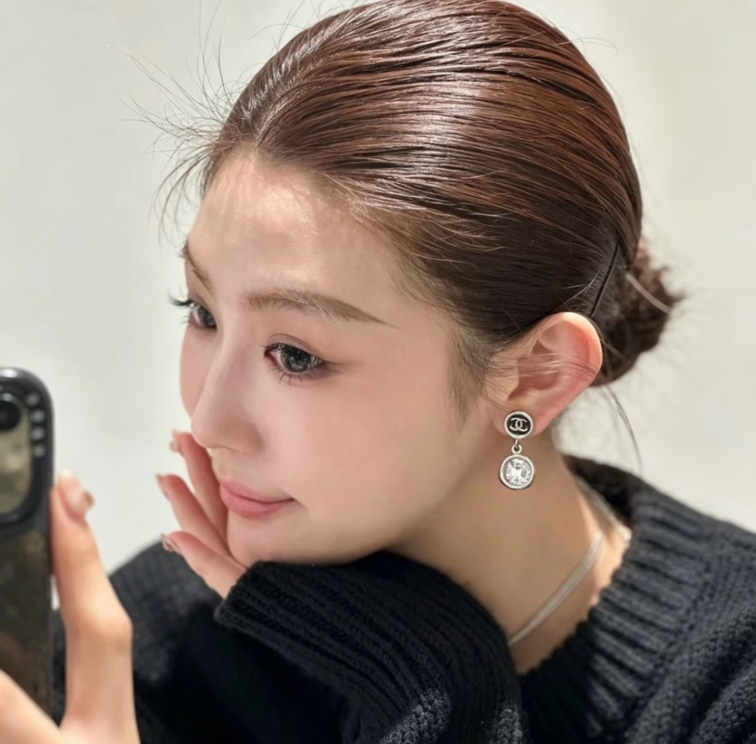 샤넬 코코 마크 드롭 코인 이어링