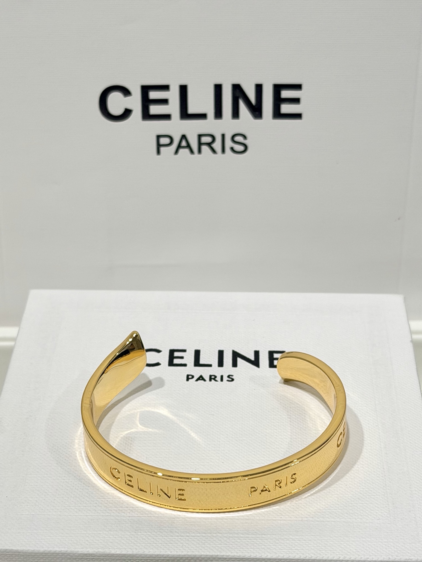 셀린느 CELINE PARIS 로고 리본 오픈 커프 브레이슬릿