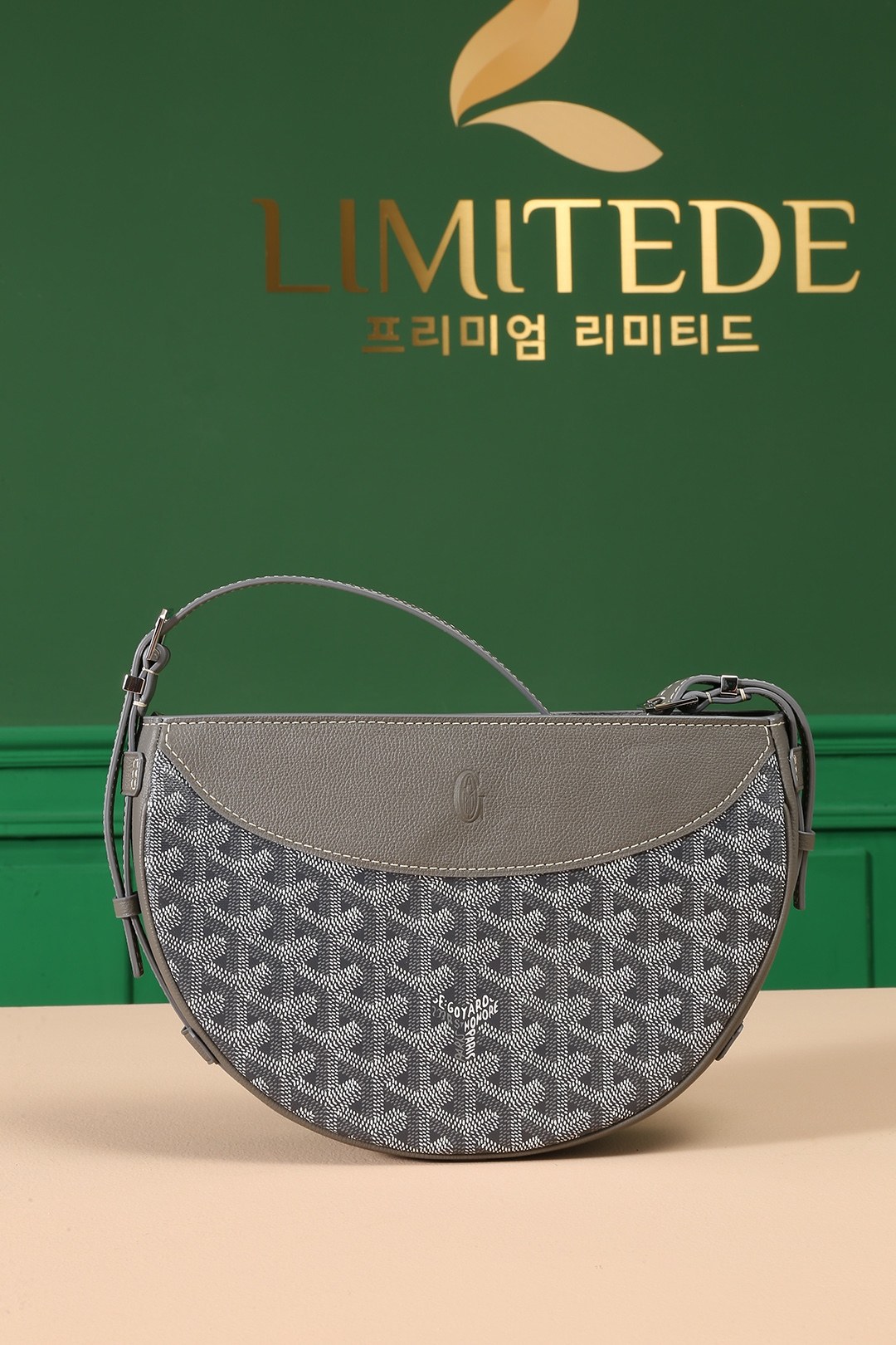 고야드 이롱델(Hirondelle) 미니 호보 숄더백