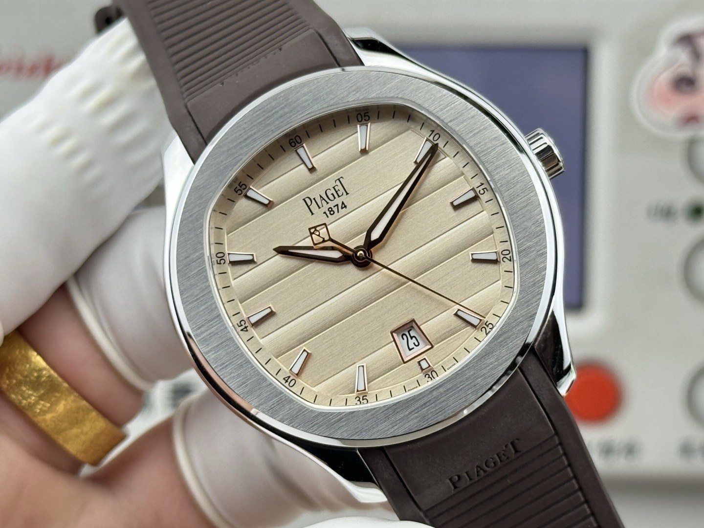 피아제 폴로 데이트 42mm 오토매틱 러버 스트랩