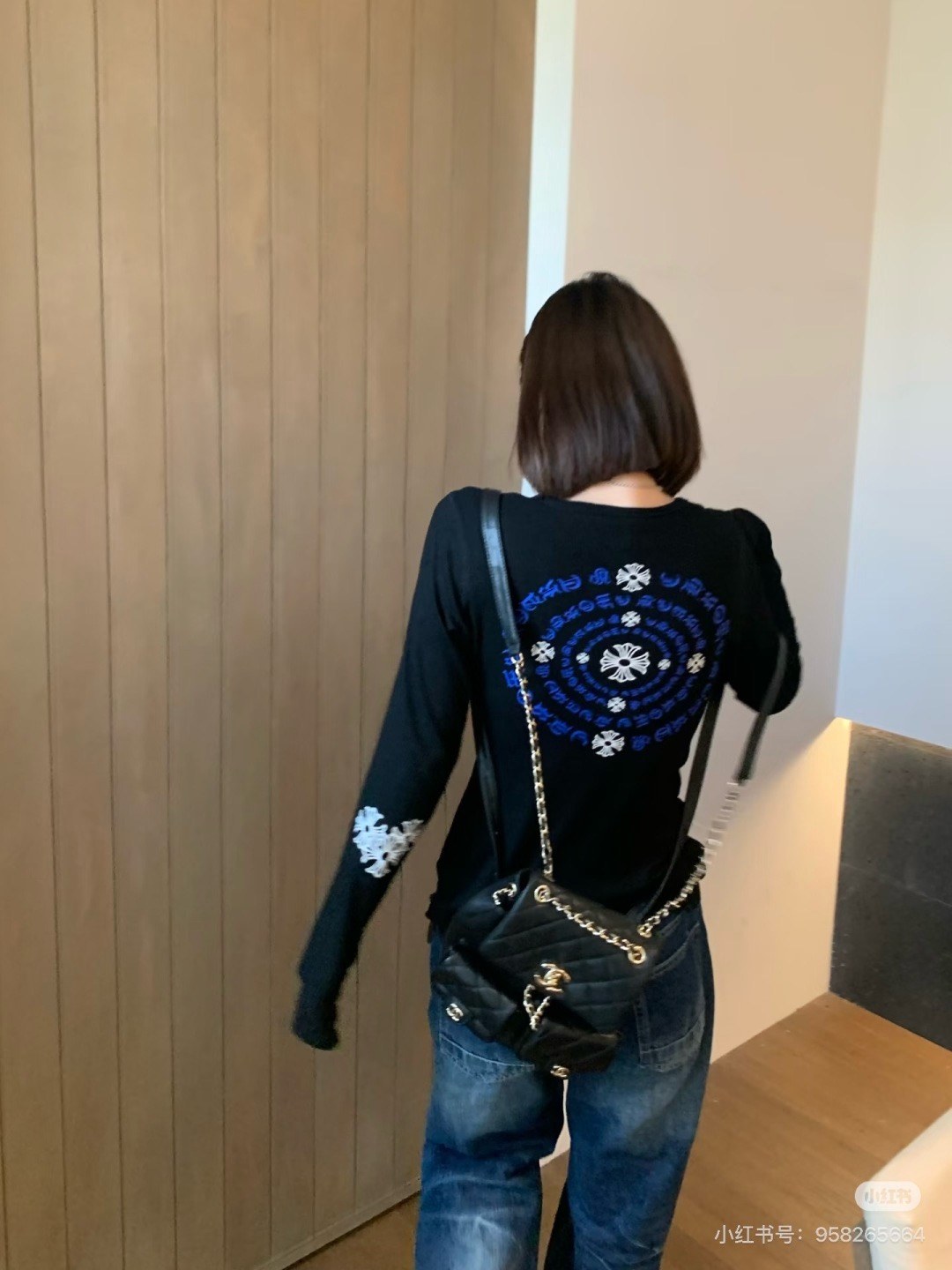 크롬하츠 서클 로고 크로스 패치 롱슬리브 티셔츠