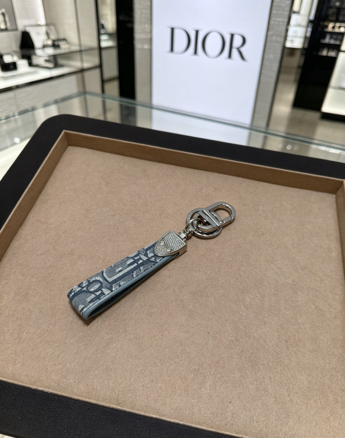 디올 Dior Oblique 자카드 키링