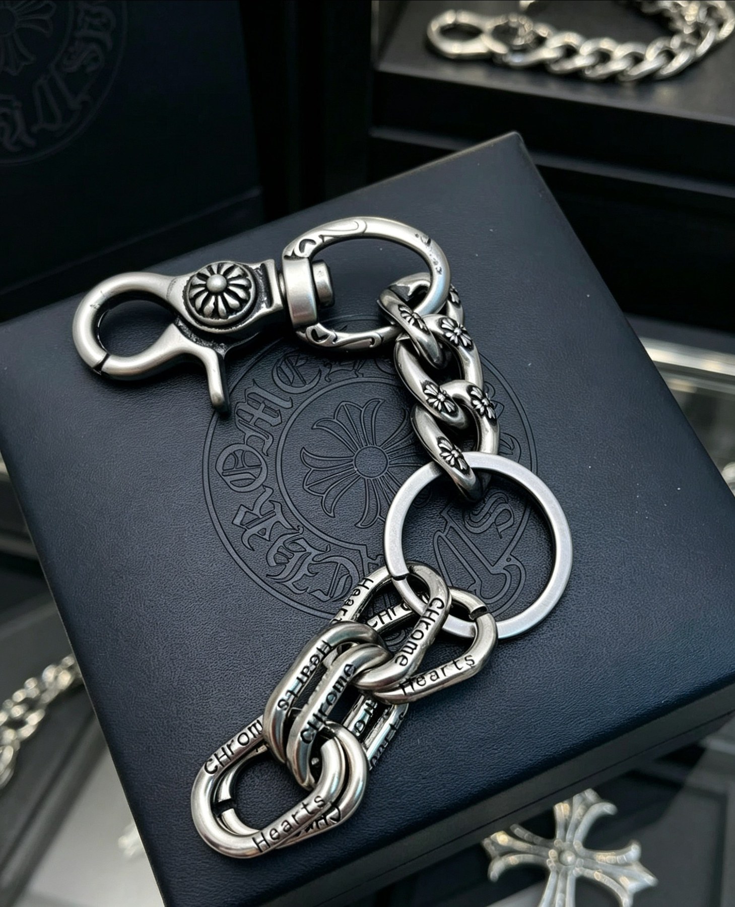 크롬하츠 CH 플러스/플로럴 크로스 체인 키체인