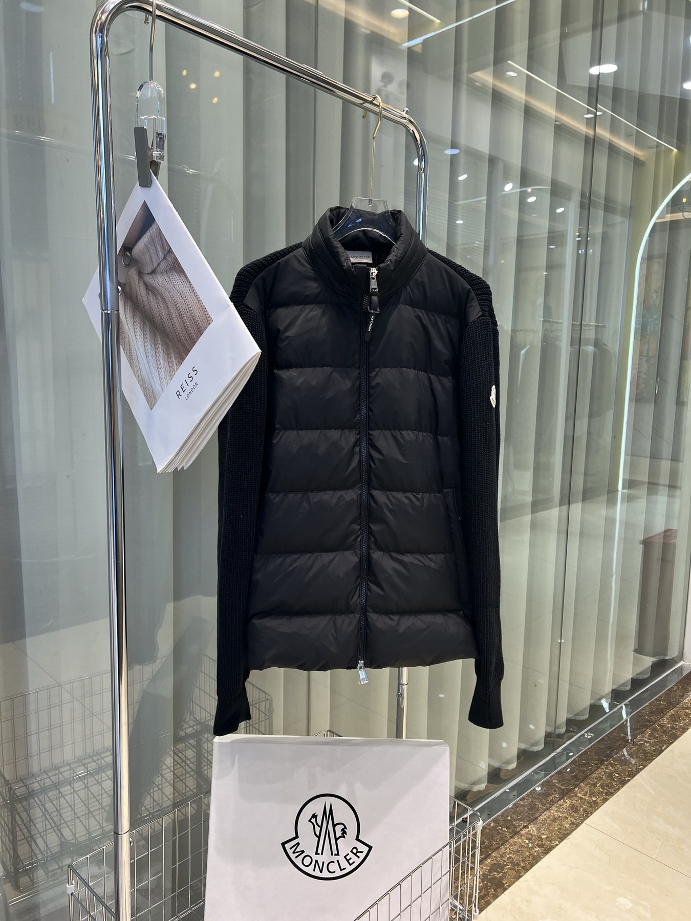 몽클레르 니트 슬리브 패딩 다운 카디건
