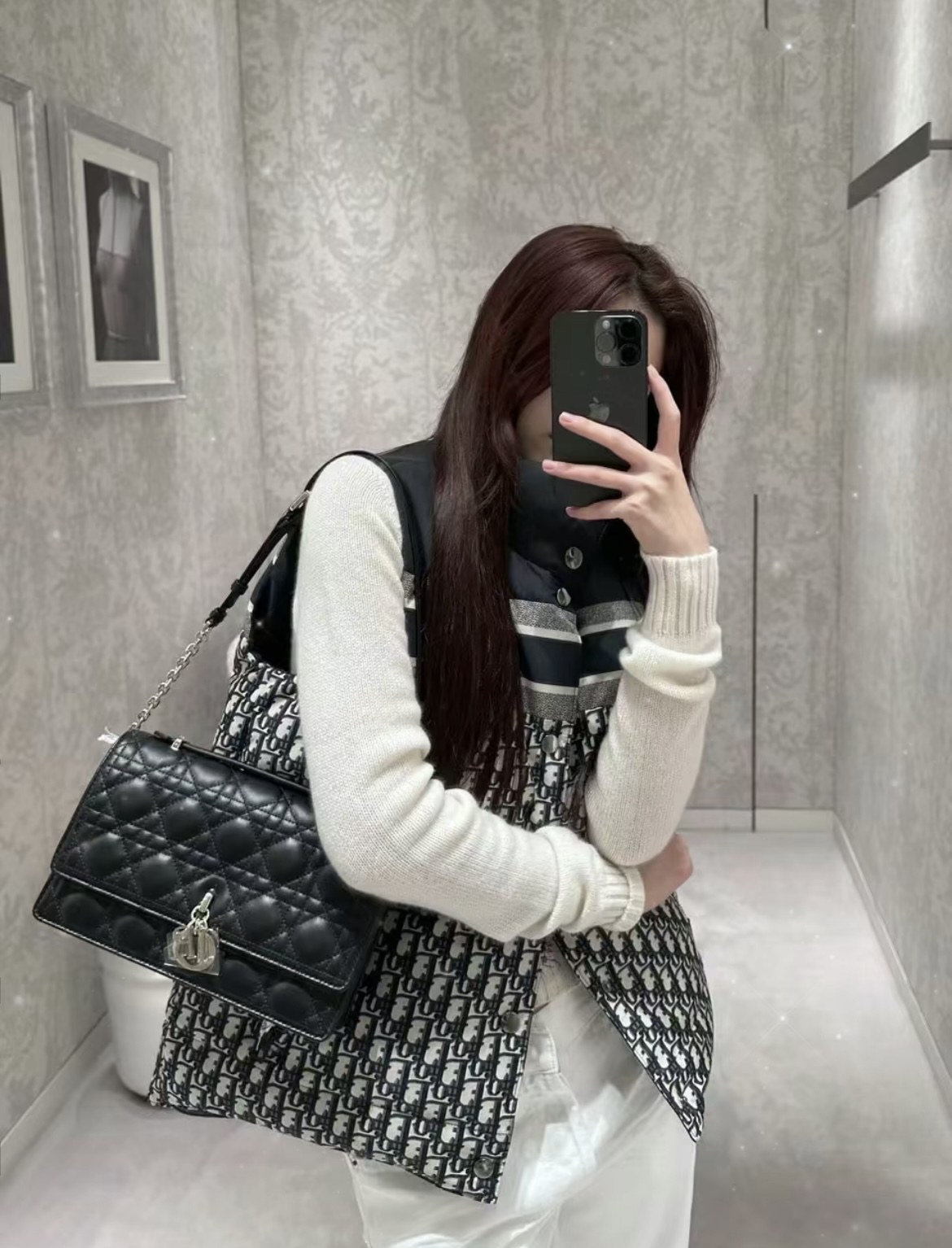 디올 레이디 디올 까나쥬 체인 스트랩 핸드백