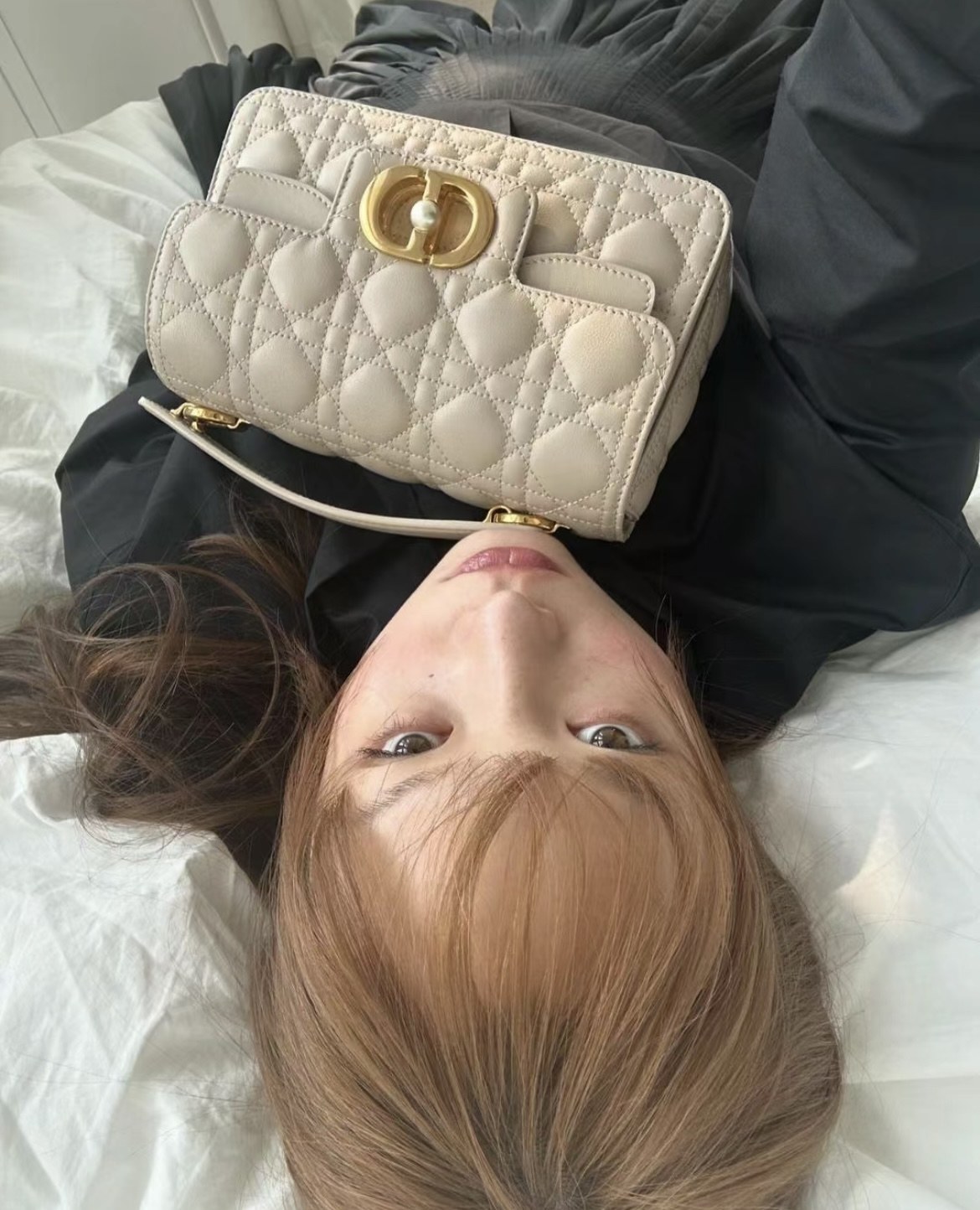 디올 디올 카로 백팩
