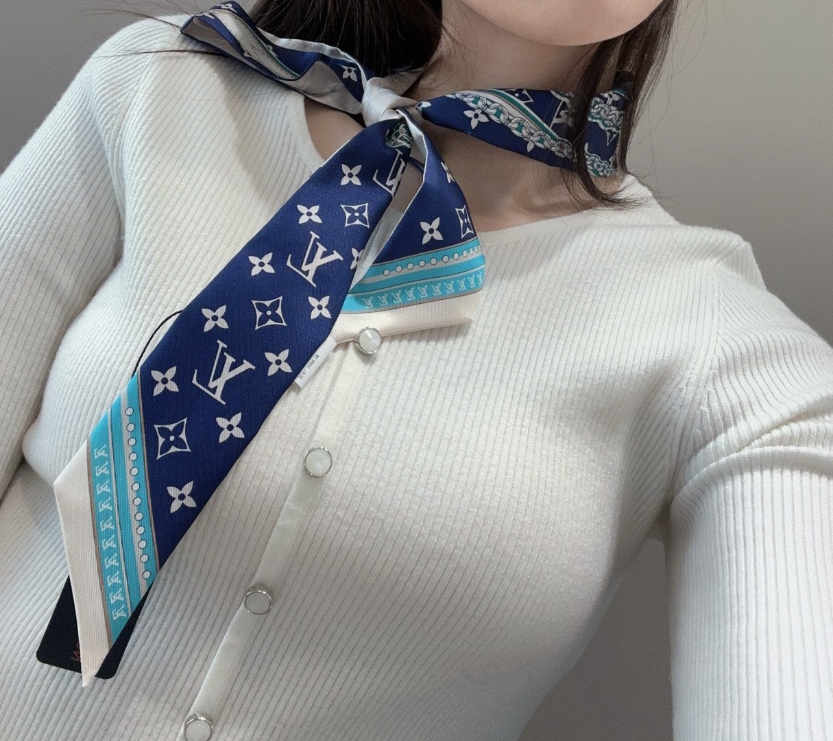 루이 비통 모노그램 폴카 도트 더블 레이어 방도