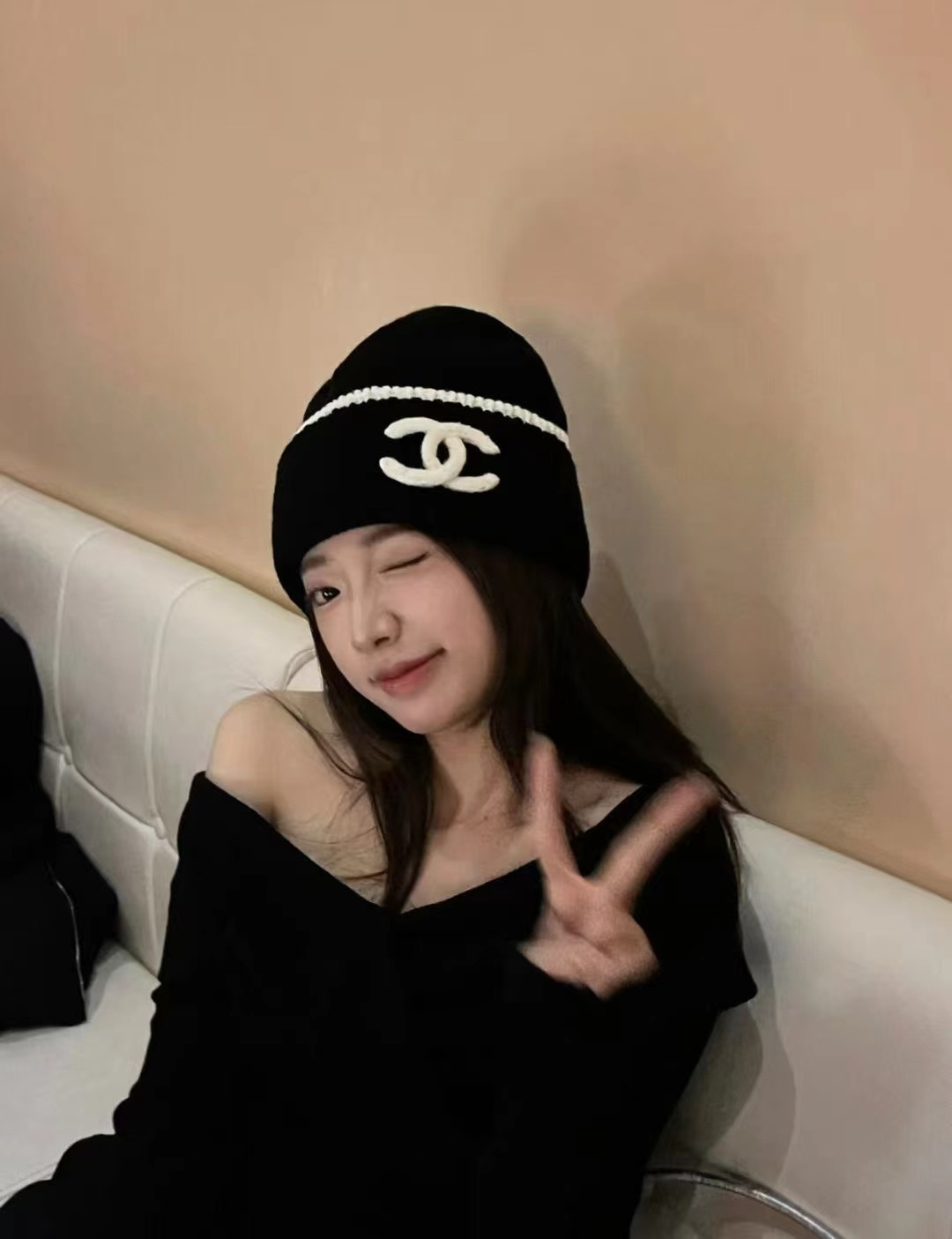샤넬 CC 로고 콘트라스트 트리밍 니트 비니