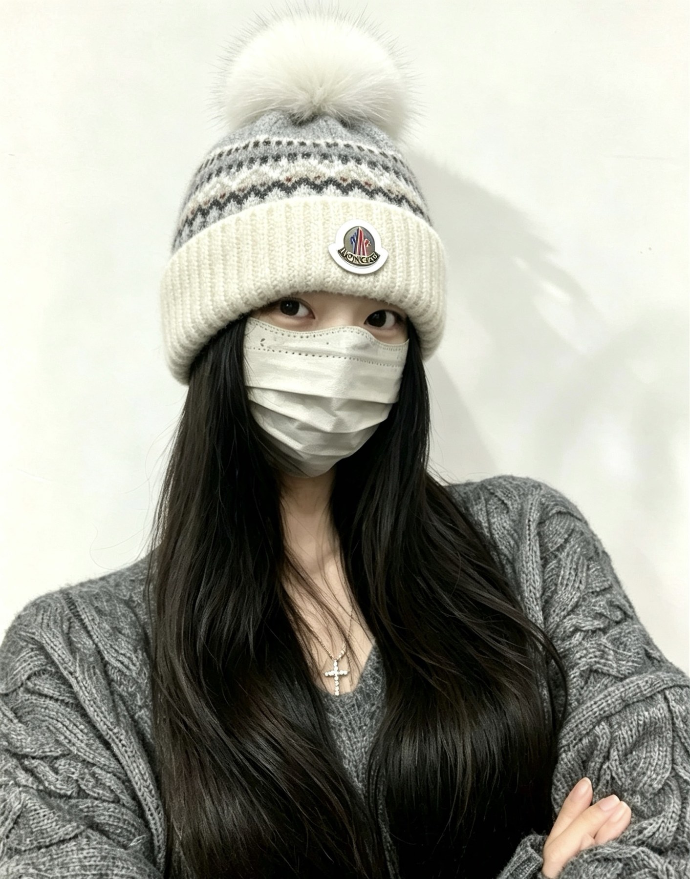 몽클레르 로고 패치 폭스 퍼 폼폼 노르딕 니트 비니