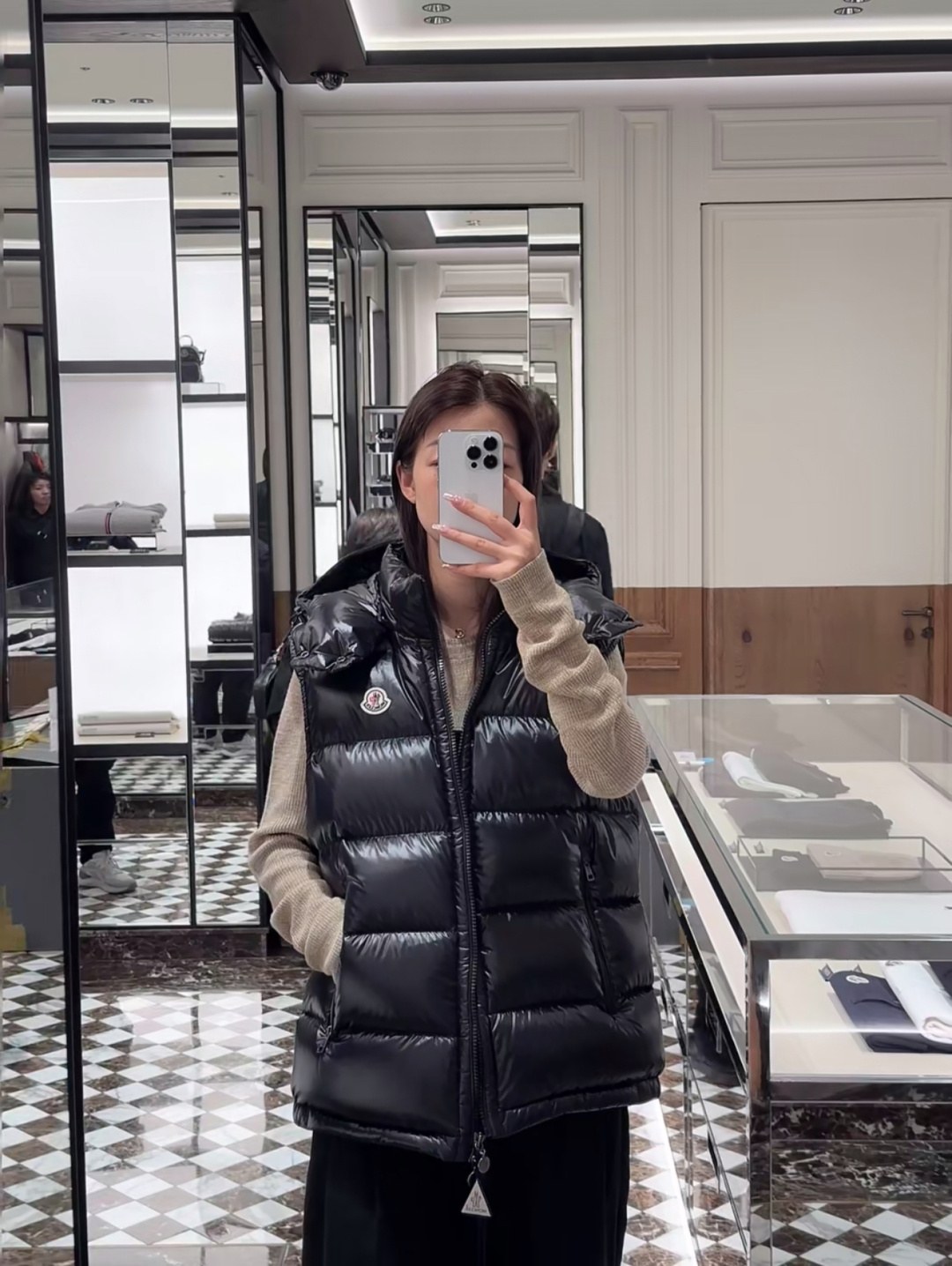몽클레르 Bormes 후드 다운 베스트